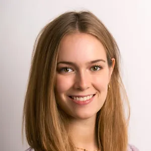 Portrait Alina Grabow