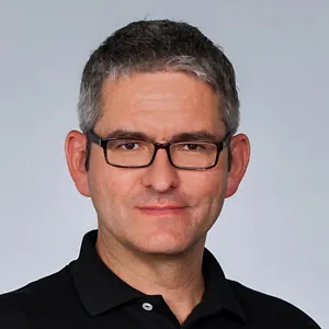 Portrait Dr. Wolfgang Schönberger Portrait Dr. Wolfgang Schönberger