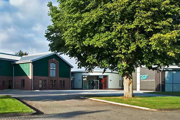 Gut Hülsenberg und Schaumann Forschung Gebäudeansicht